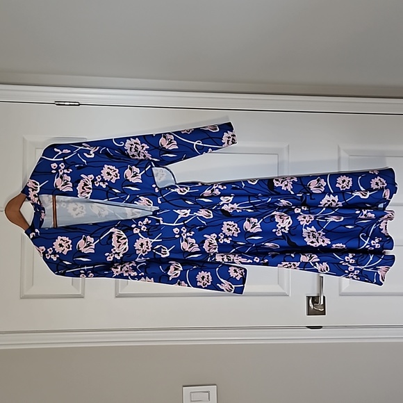 ASOS Long Sleeve Open Back Dress - Picture 2 of 3